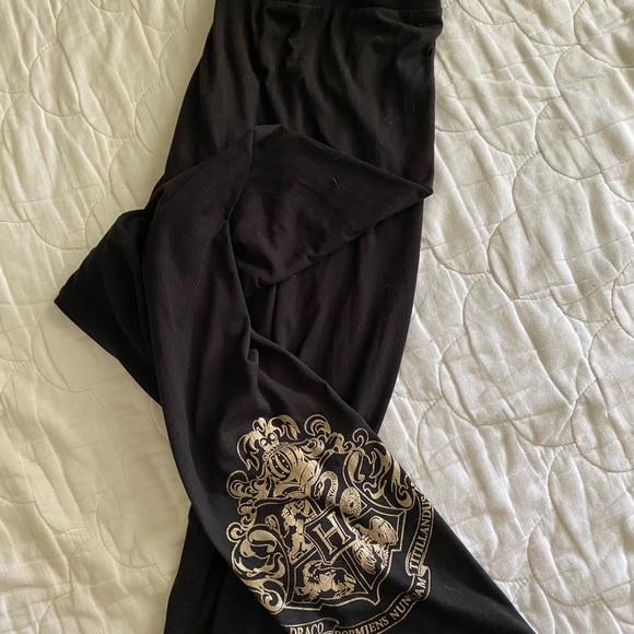 Black Harry Potter Leggings - Picture 1 of 3